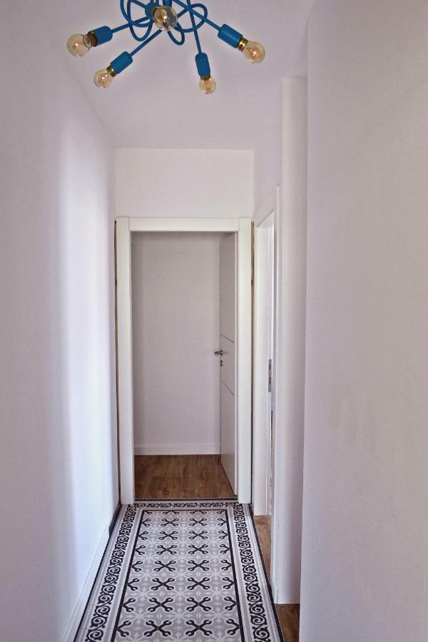 Apartment Anna Split With Parking Exterior photo